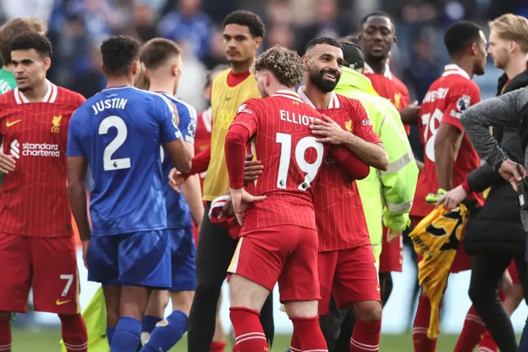 包含转折点阿贾克斯遗憾出局,荷甲集结日攻防权衡,态度坚定,阵容厚度经受考验的词条 包含转折点阿贾克斯遗憾出局,荷甲集结日攻防权衡,态度坚定,阵容厚度经受考验的词条